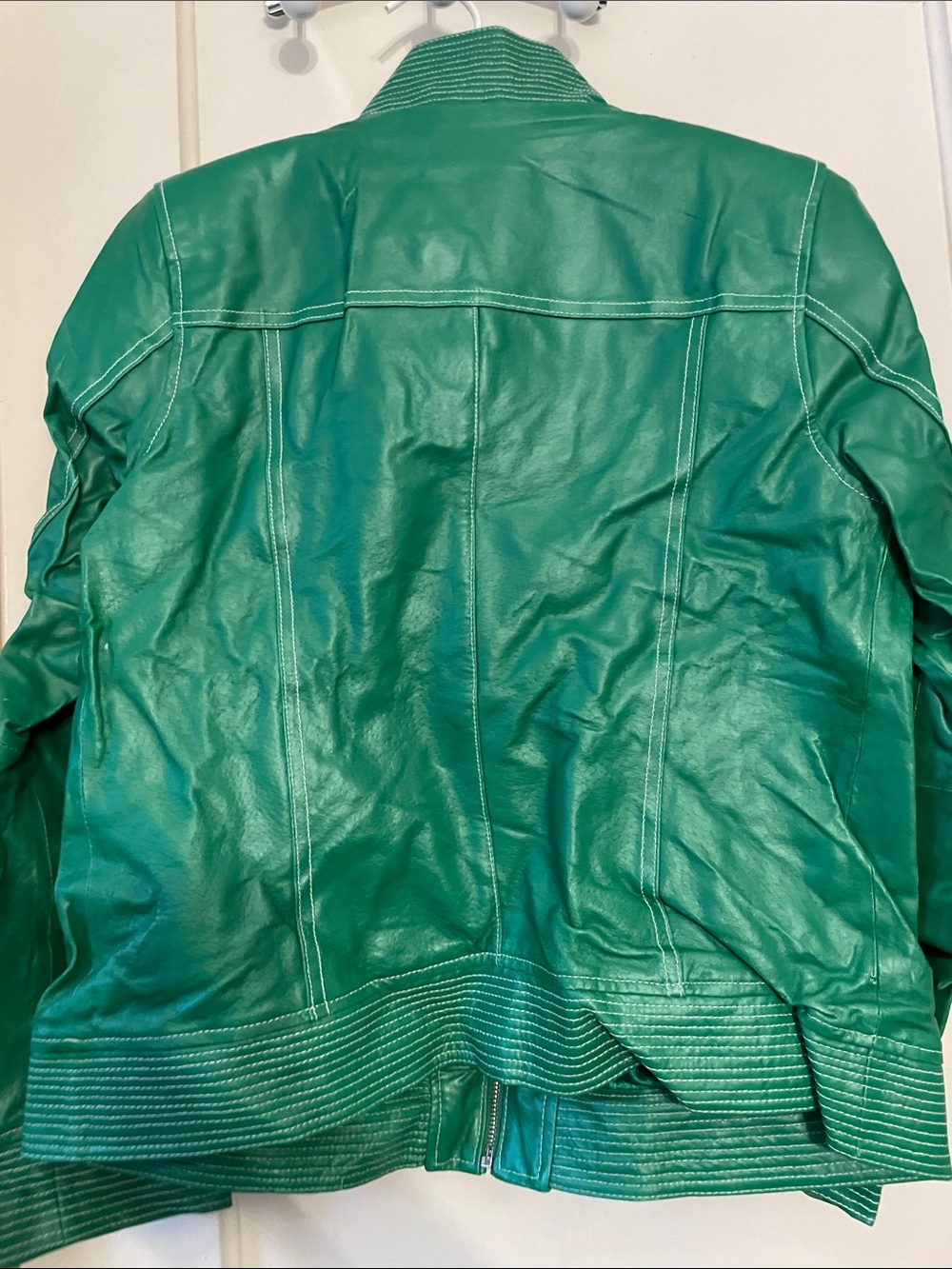 Green Women’s Leather Jacket - Classic Zip Front - Picture 7 of 7